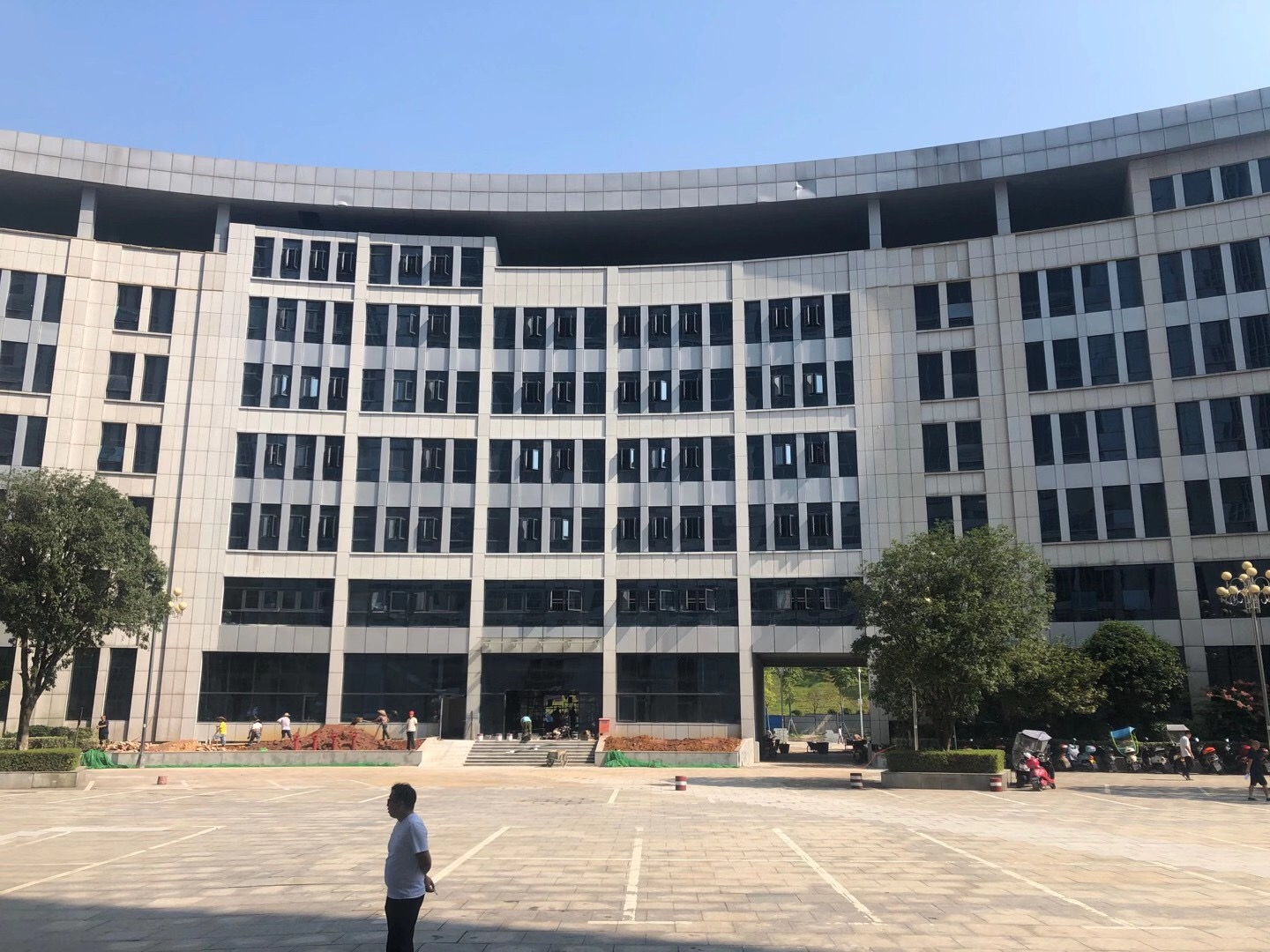 懷化市民服務(wù)中心消防整改、便民服務(wù)設(shè)施改擴(kuò)建及修繕工程